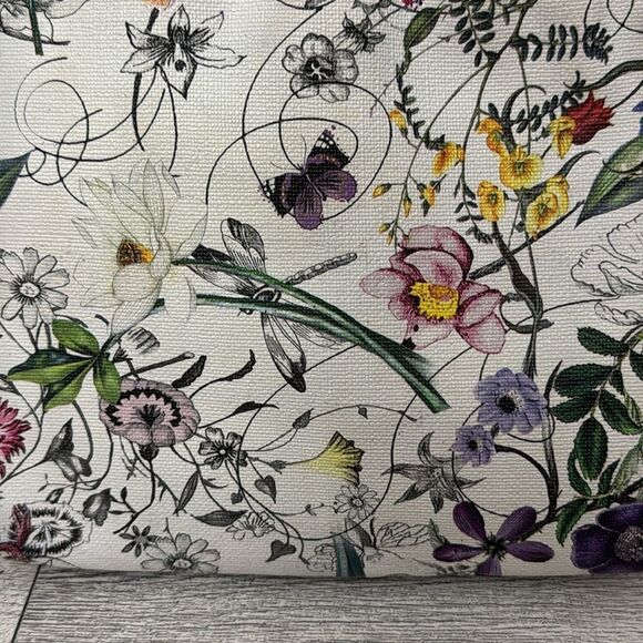 Imoshion Floral Crossbody Bag - Picture 3 of 15